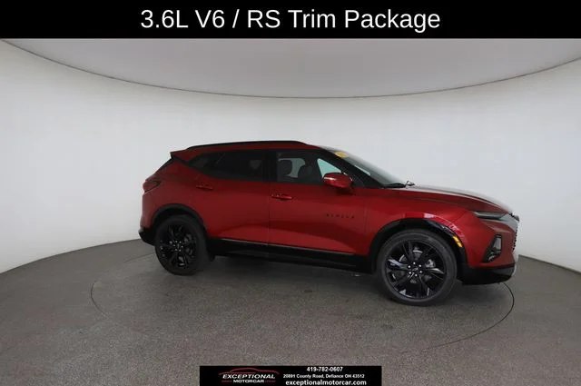 Used 2021 Red Chevrolet RS image 24