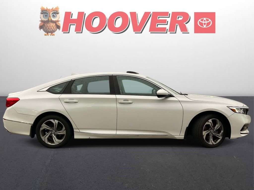 Used 2018  Honda EX image 2