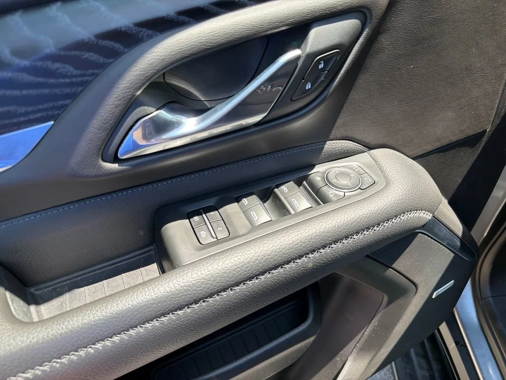 Used 2021 Gray GMC Denali image 18