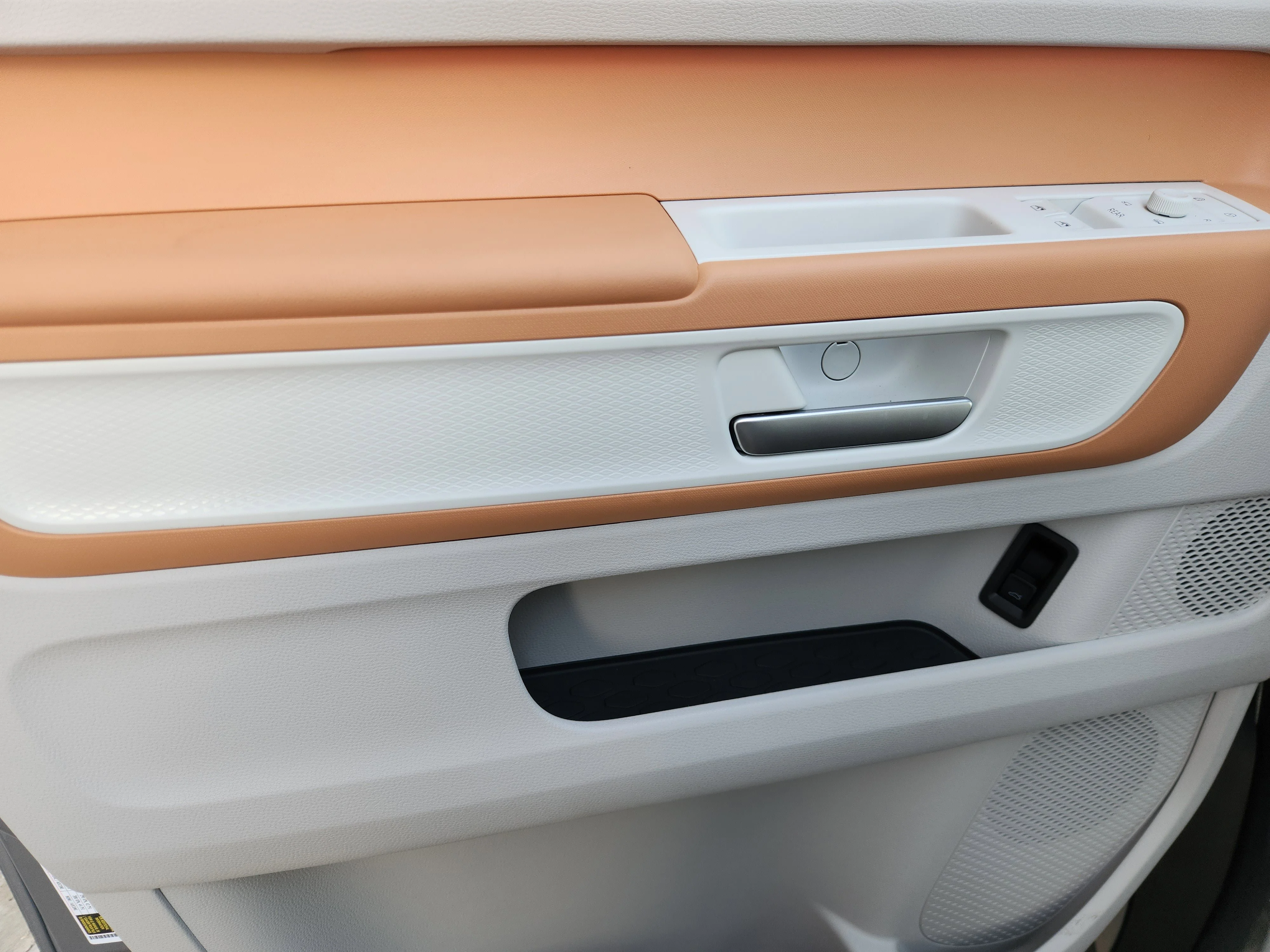 2025 Volkswagen ID. Buzz 1st Edition - Photo 15