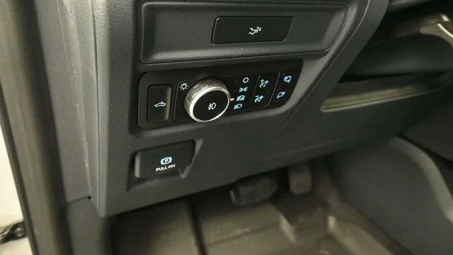 New 2026 Avalanche Ford XLT image 14
