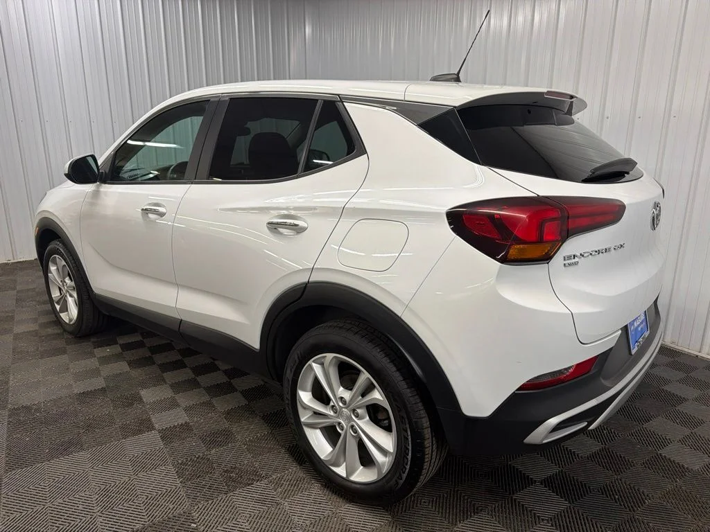 Used 2020 White Buick Preferred image 9