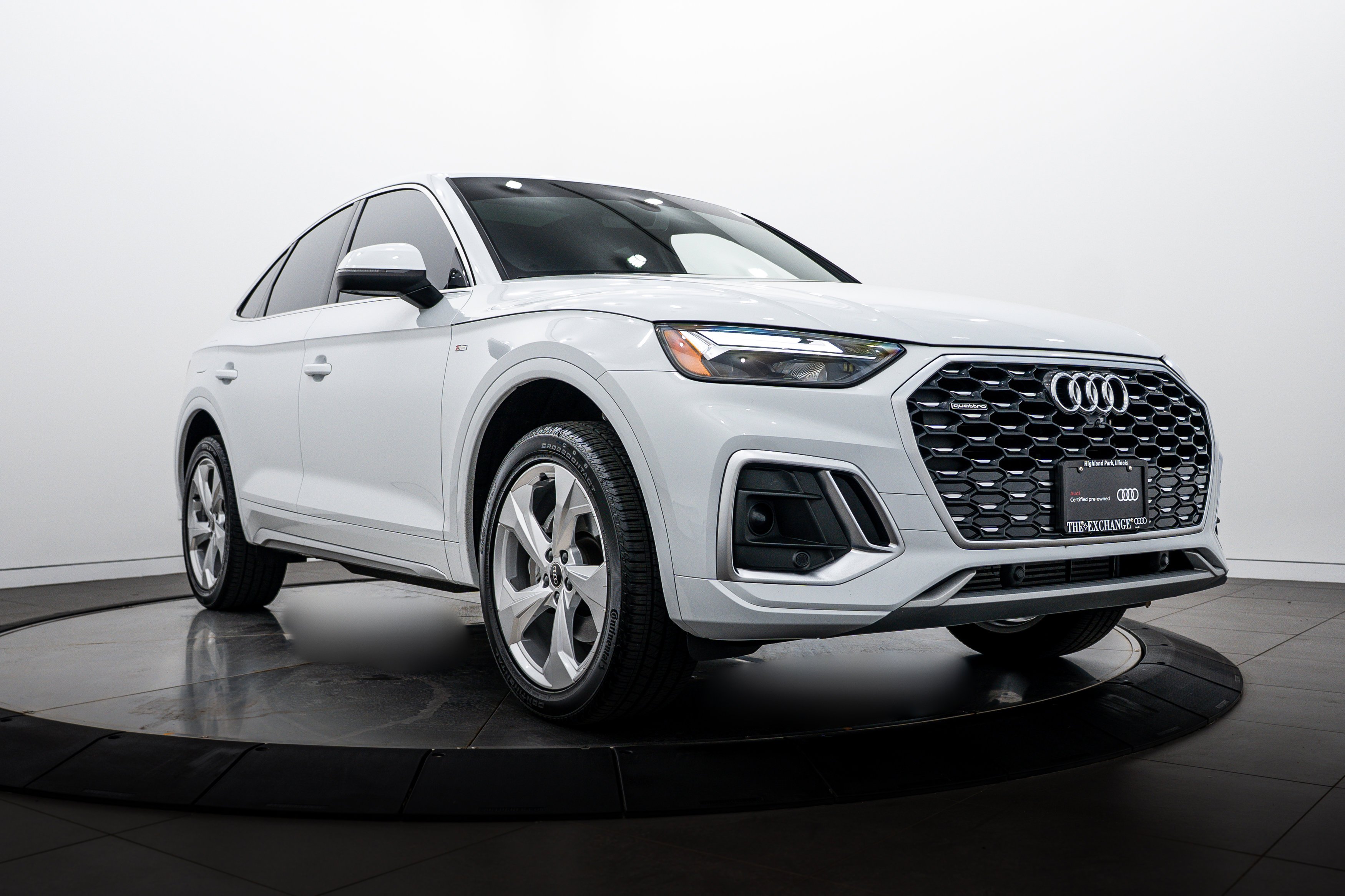 2024 Audi Q5 Sportback 45 Premium Plus's photo