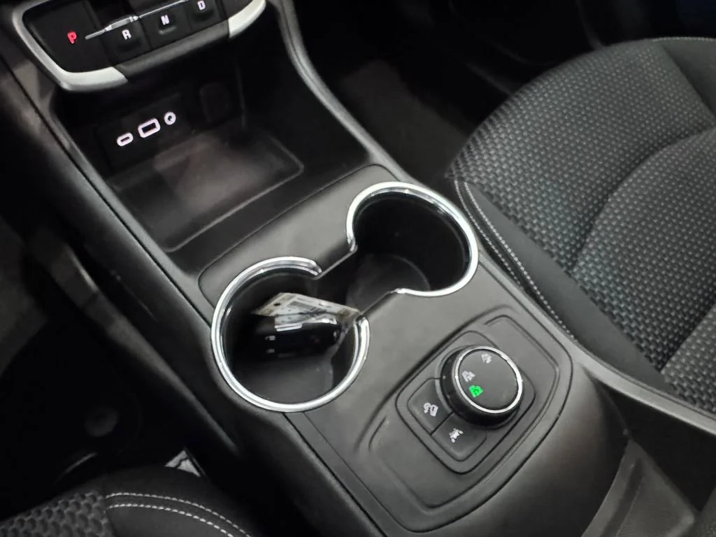 2022 GMC Terrain SLE - Photo 23