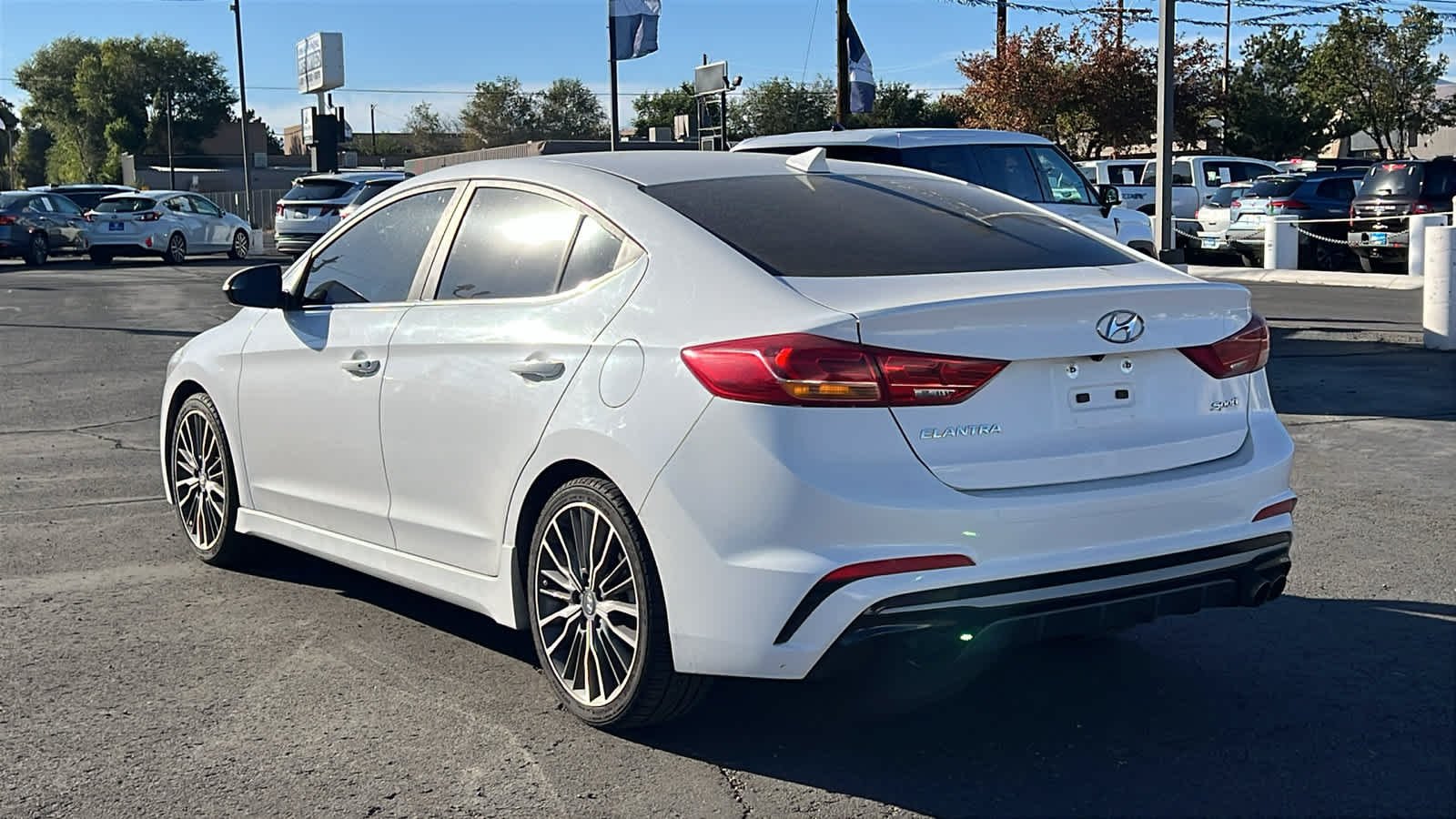 Used 2017 Ceramic White Hyundai Sport image 7