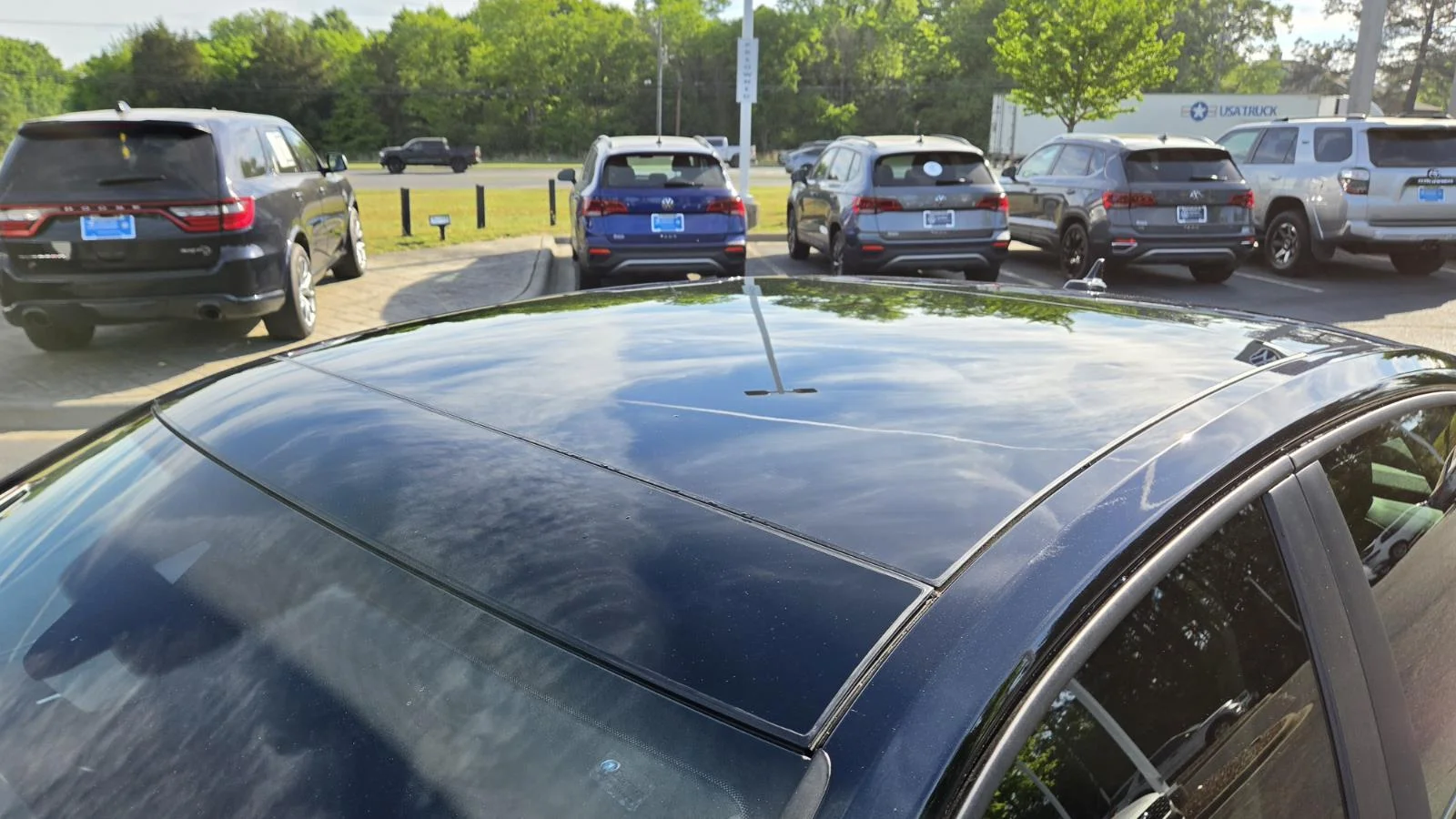 New 2026 Deep Black Pearl Volkswagen SEL image 17