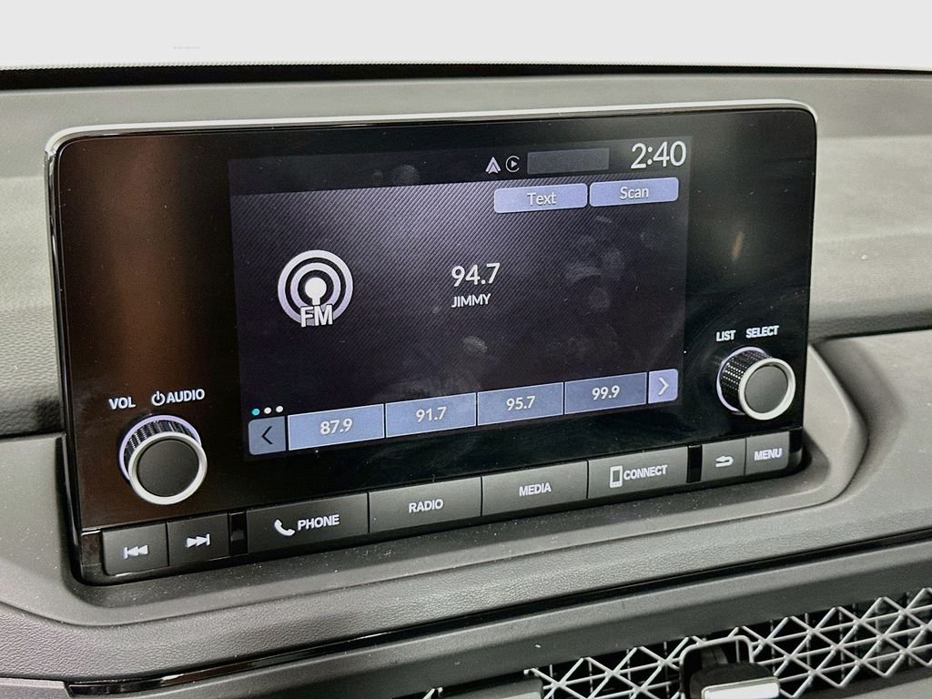 2025 Honda Accord SE - Photo 14