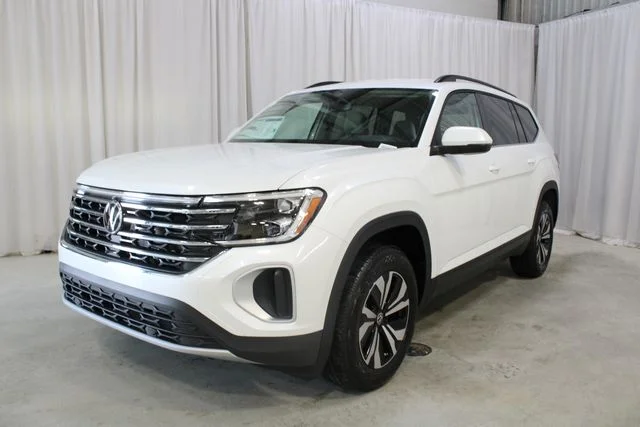 New 2026 White Volkswagen 2.0T SE image 34