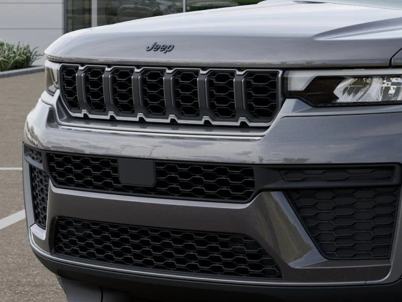 New 2026 Baltic Gray Metallic Clearcoat Jeep Altitude image 12