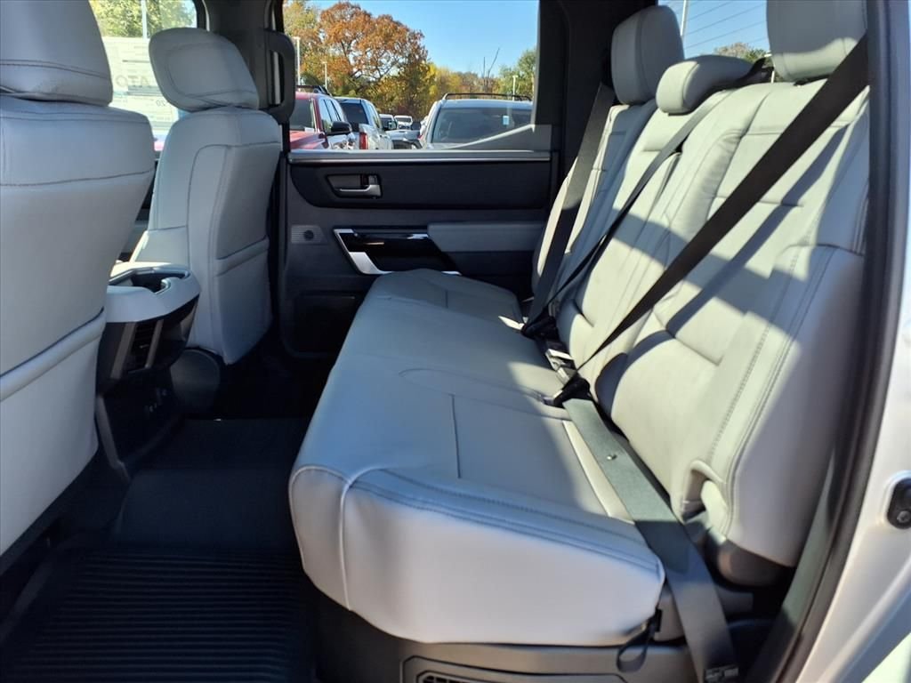 2026 Toyota Tundra Limited - Photo 14