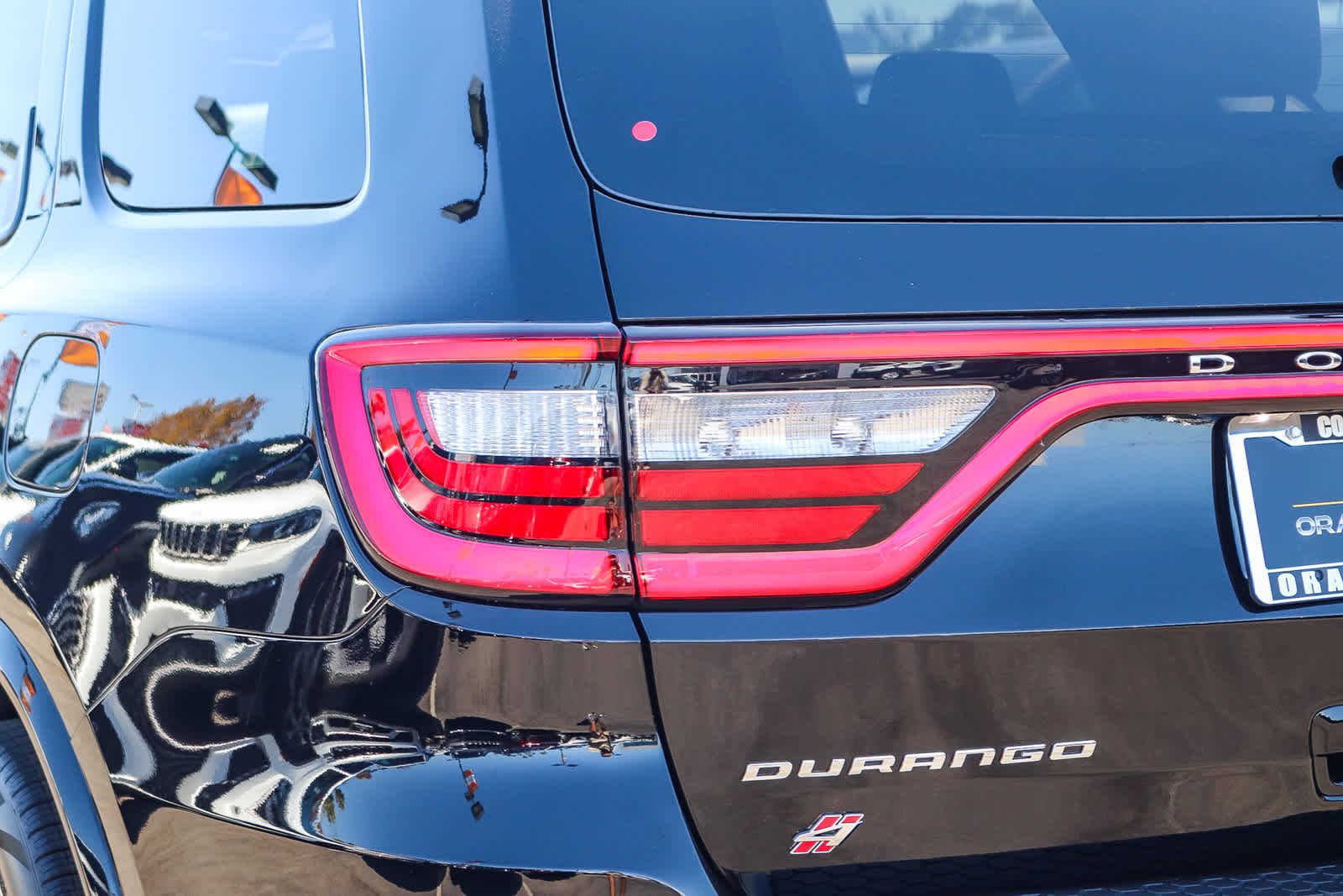 New 2027 Pitch-Black Exterior Paint Dodge SRT Hellcat Jailbreak image 7