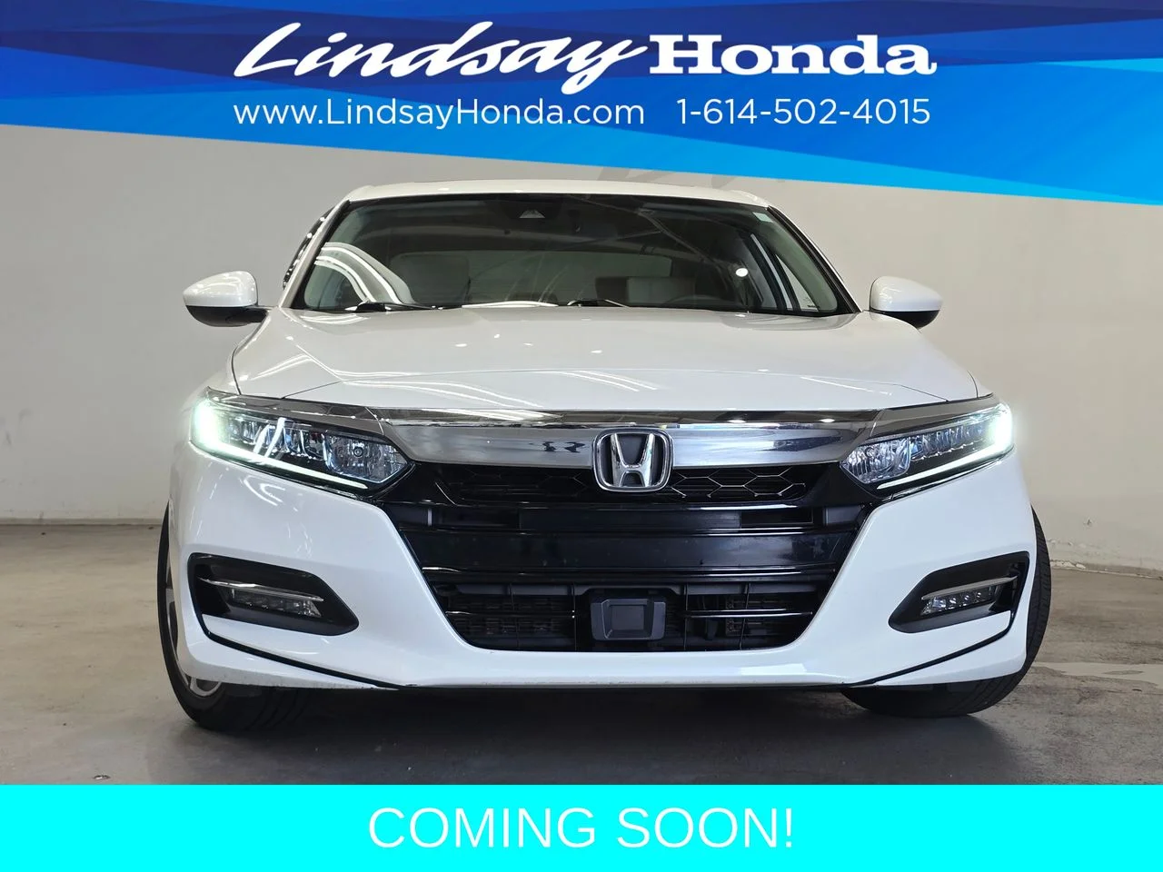 Used 2018 White Orchid Pearl Honda EX image 2