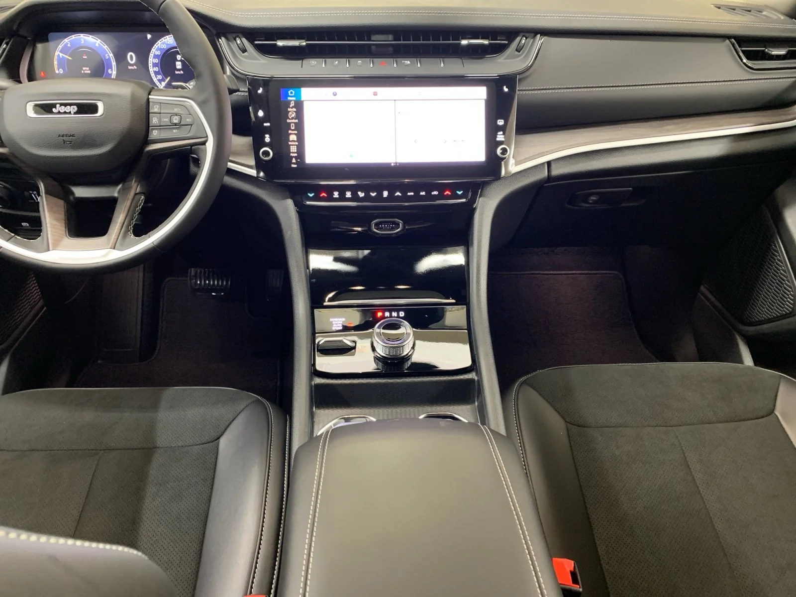 New 2026 Baltic Grey Metallic Jeep Altitude image 15