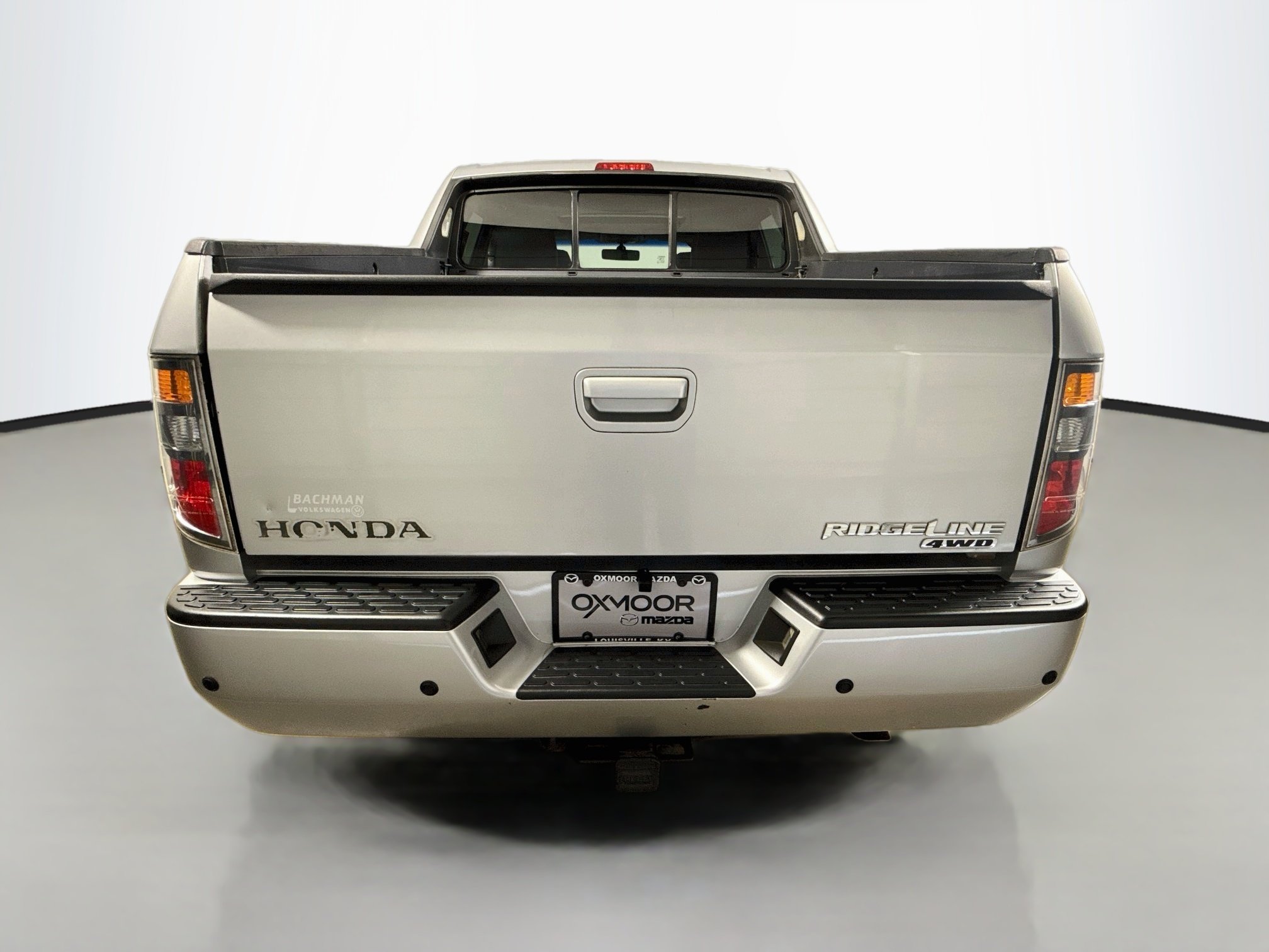 Used 2006 Billet Silver Metallic Honda RTL image 6