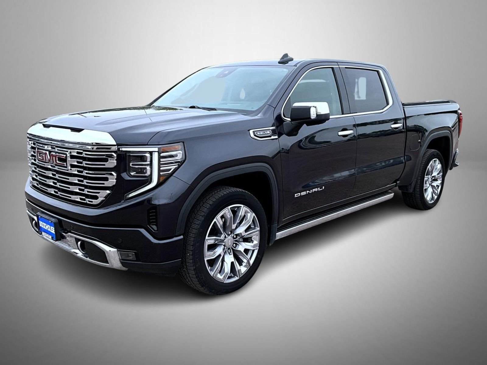 2022 GMC Sierra 4WD Crew Cab Short Box Denali's photo