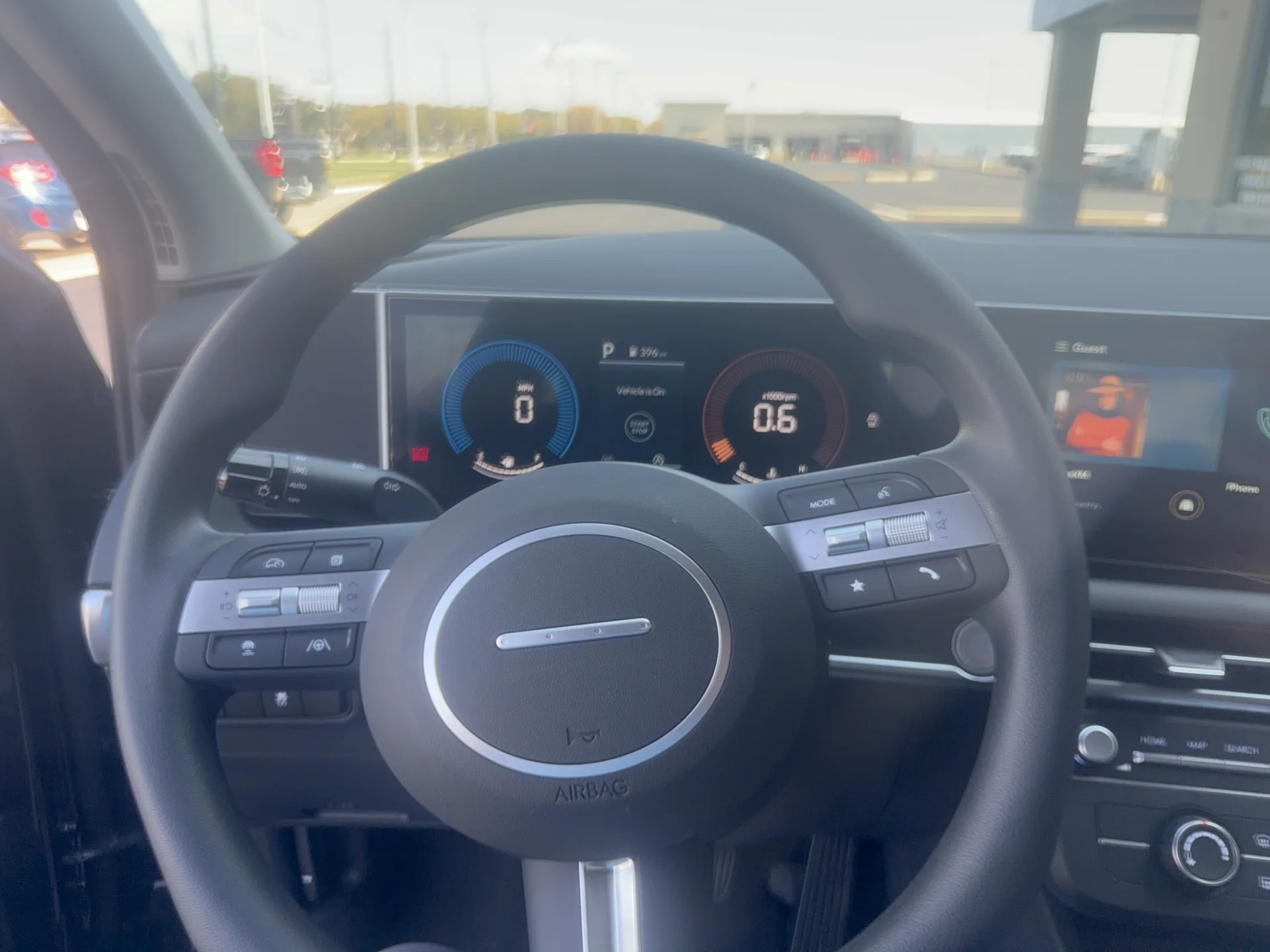 2026 Hyundai TUCSON SE, photo 7 of 12
