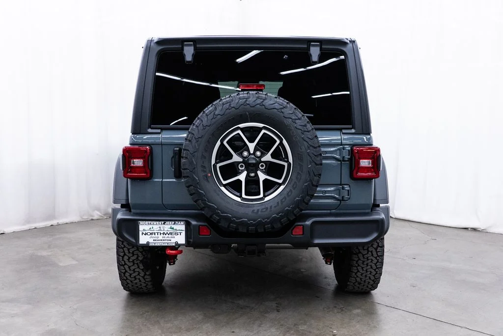 New 2026 Anvil Clear-Coat Exterior Paint Jeep Rubicon image 5