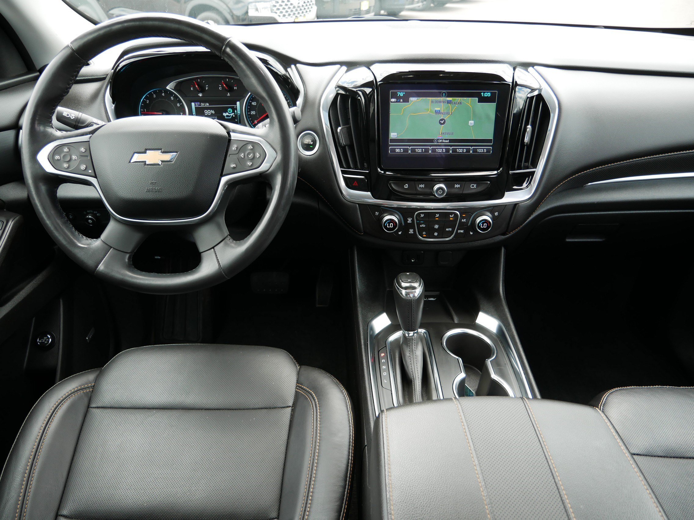 Used 2018 Black Currant Metallic Chevrolet Premier image 10