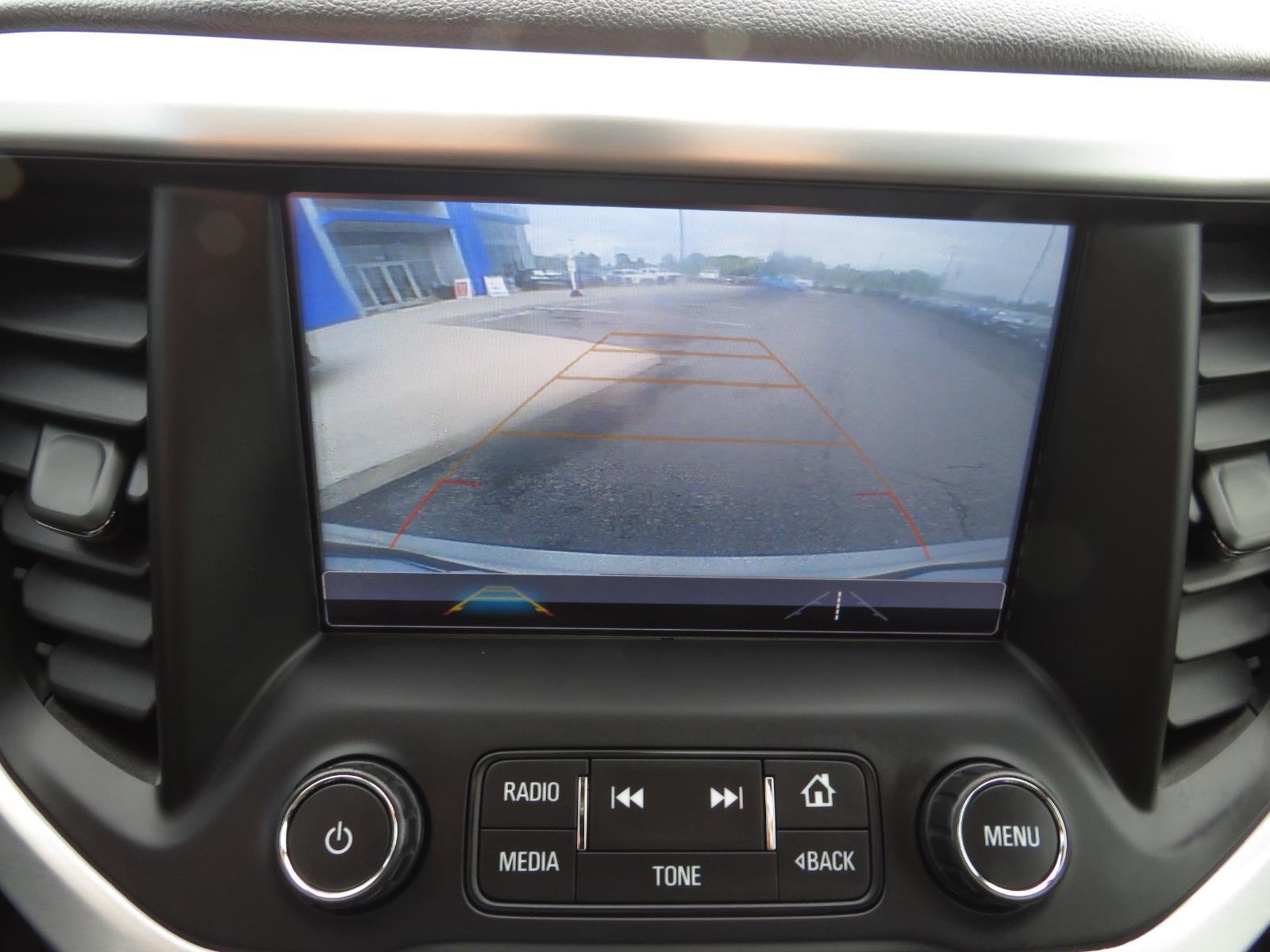Used 2018 Summit White GMC SLT image 32