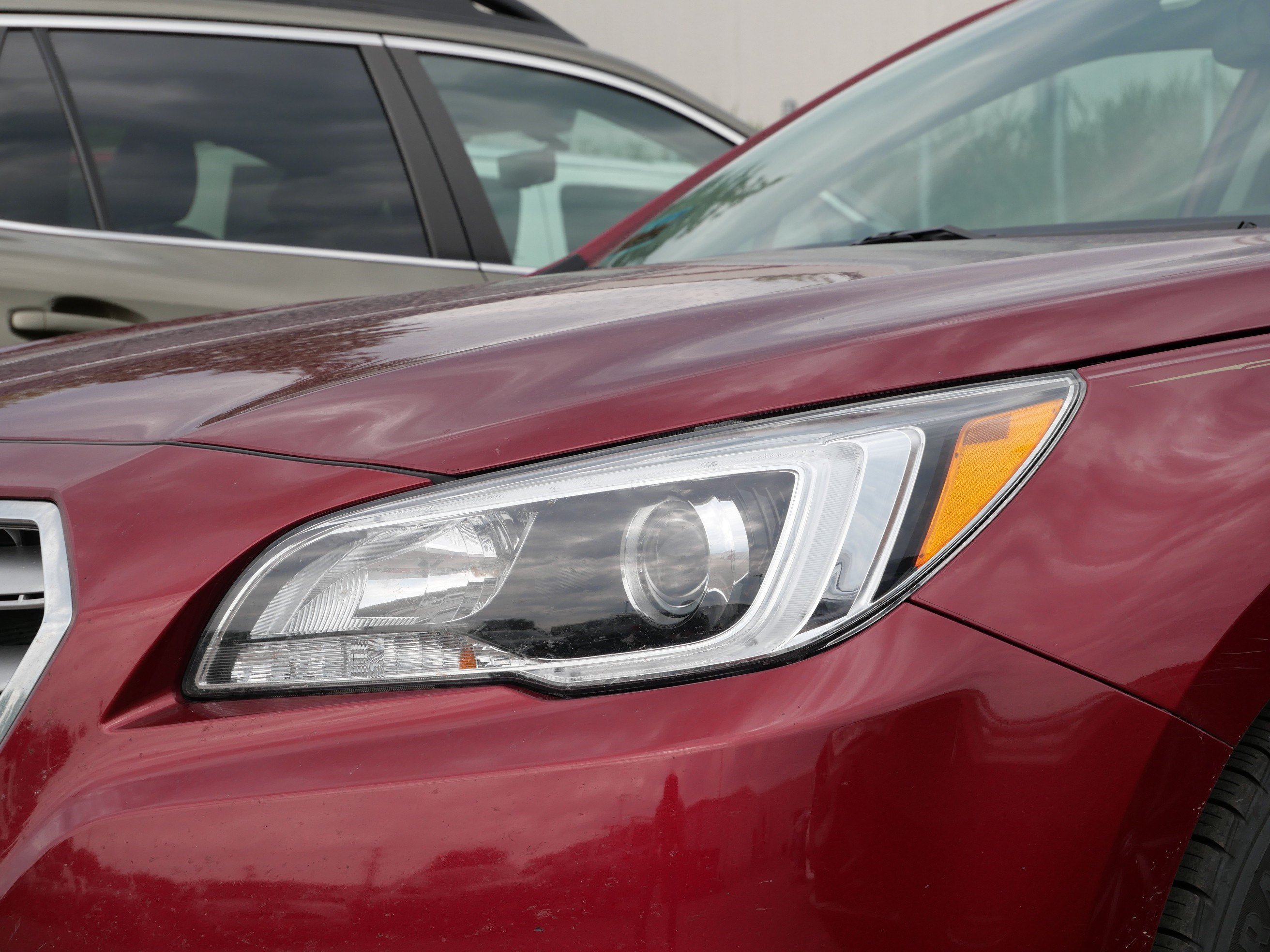 Used 2015 Venetian Red Pearl Subaru 2.5i Premium image 4