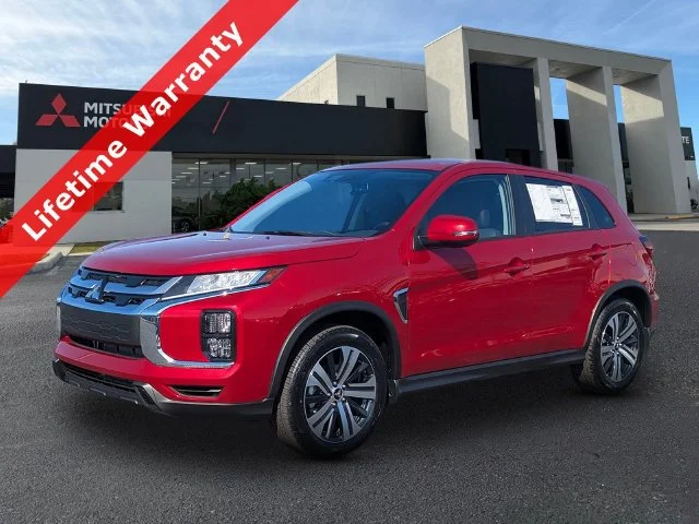 New 2027 Red Mitsubishi SE image 1