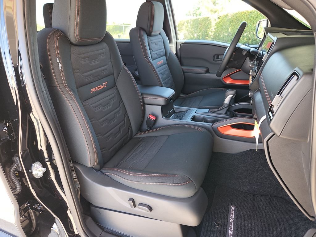 2026 Nissan Frontier PRO-X - Photo 12