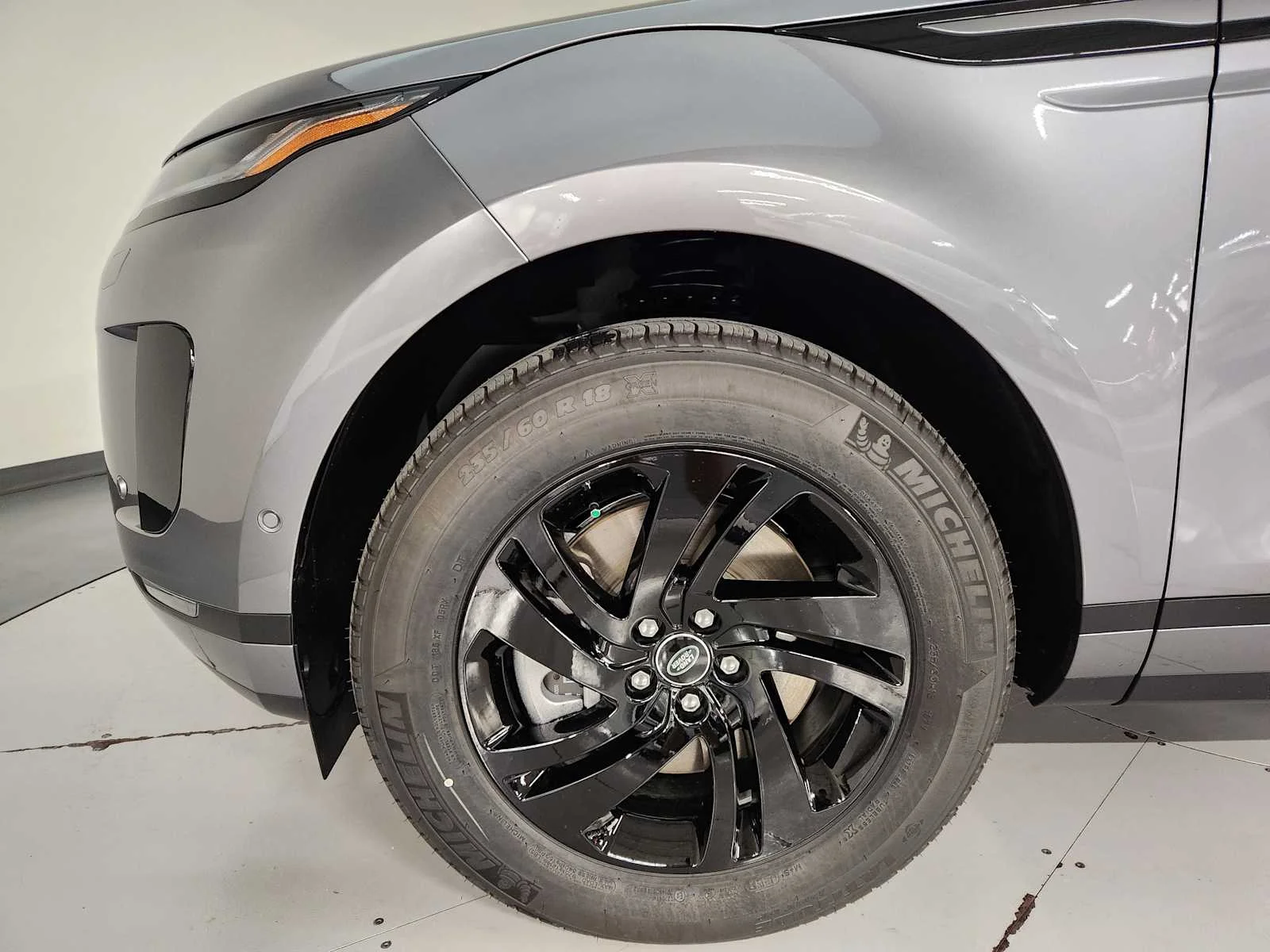 New 2026 Eiger Grey Metallic Land Rover Core S - AWD image 18