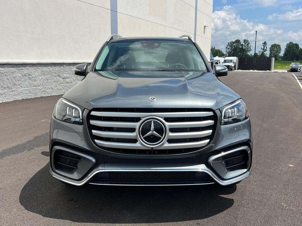 New 2026 Selenite Grey Metallic Mercedes-Benz GLS 450 image 42