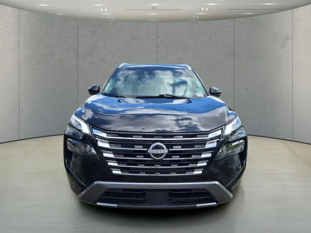 Used 2024 Black Nissan SL image 8