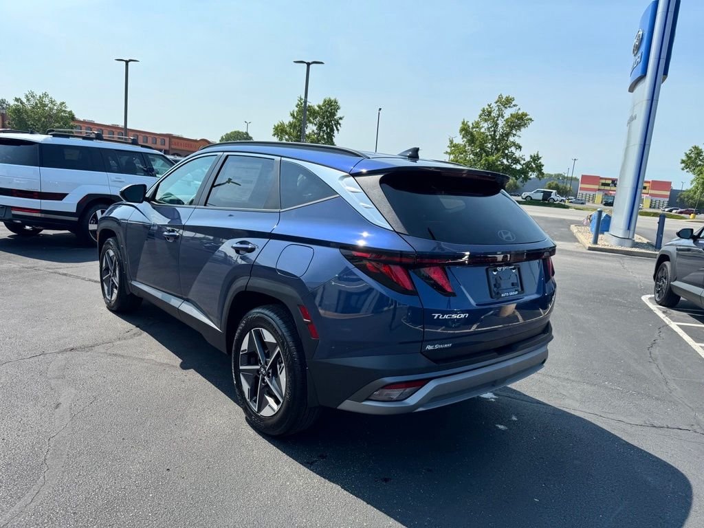New 2026 Blue Hyundai SEL AWD image 5