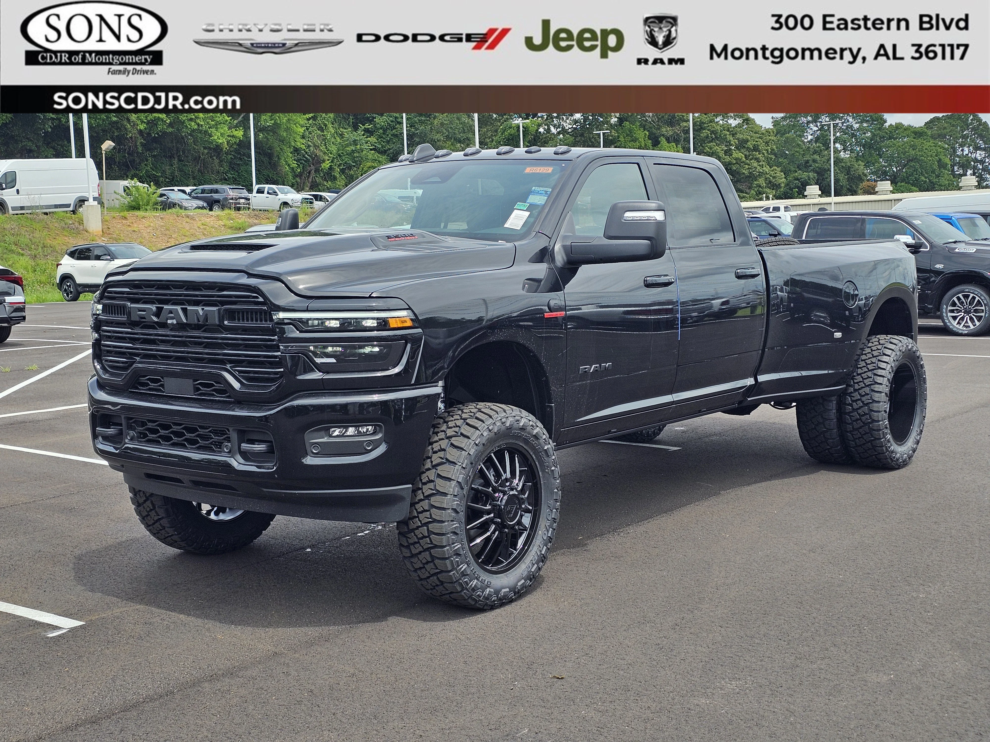 2026 RAM 3500 Laramie 4X4 Crew Cab LWB's photo