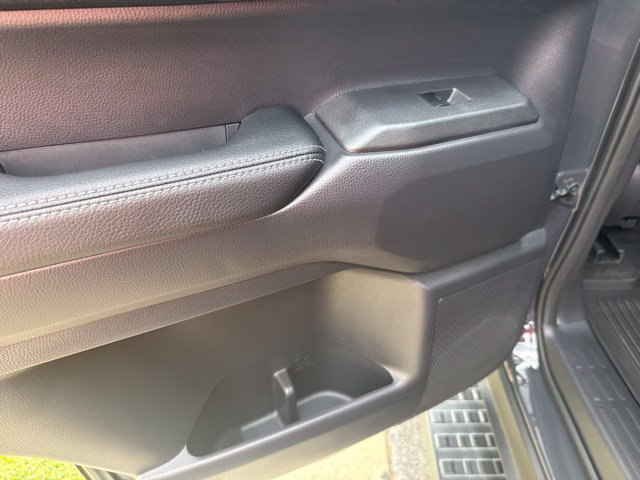 Used 2024  Toyota Base image 17