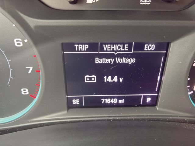 Used 2024 Summit White Chevrolet 1LT image 19