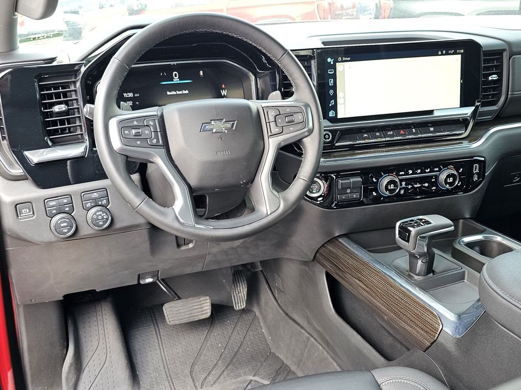 Used 2024 Red Chevrolet RST image 33
