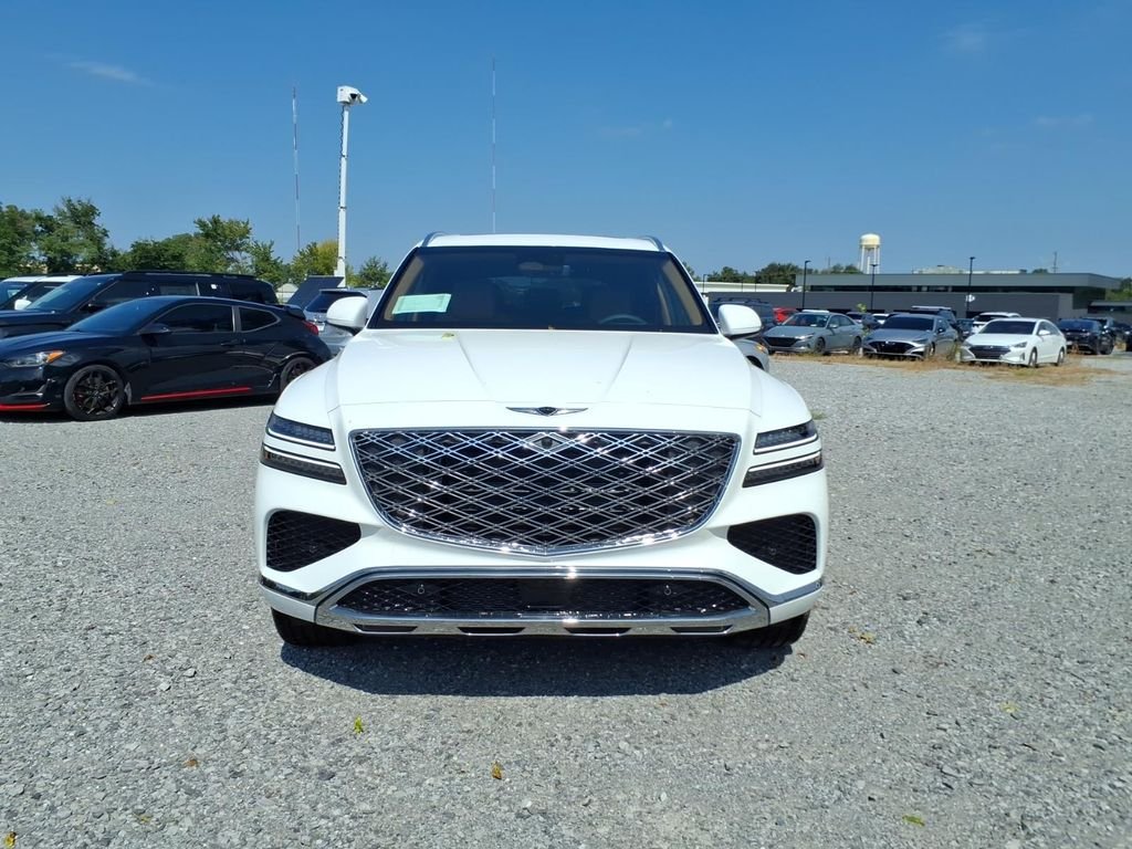 New 2027 White Genesis 2.5T Prestige image 8