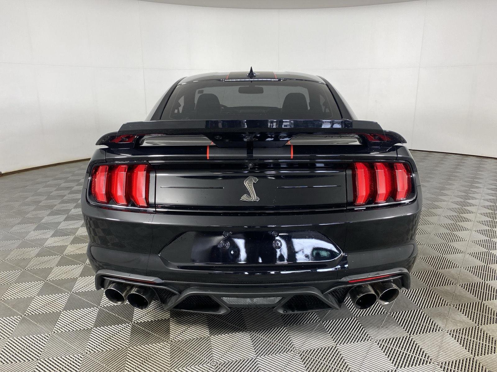 Used 2021 Shadow Black Ford  image 9