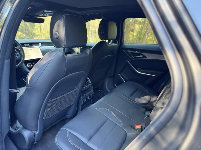 New 2026 Santorini Black Jaguar P250 R-Dynamic S image 12
