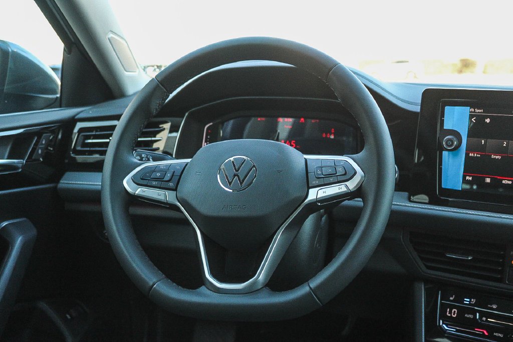 New 2027 Gray Volkswagen 1.5T SEL image 15