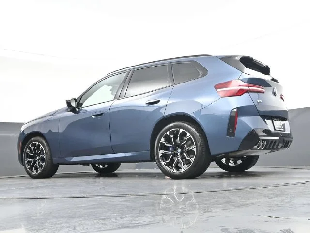 Used 2025 Blue BMW M50 xDrive image 34