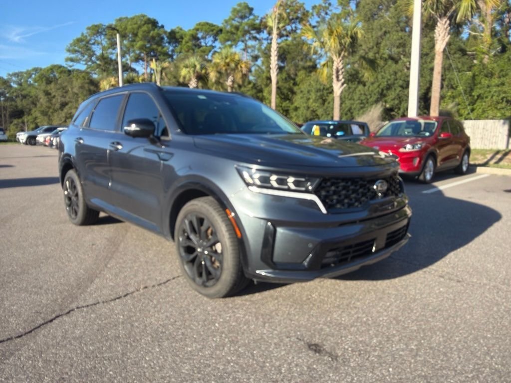 Used 2021 Gravity Gray Kia SX-Prestige image 1