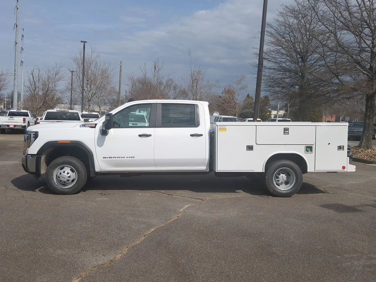 New 2026 Summit White GMC Pro image 5