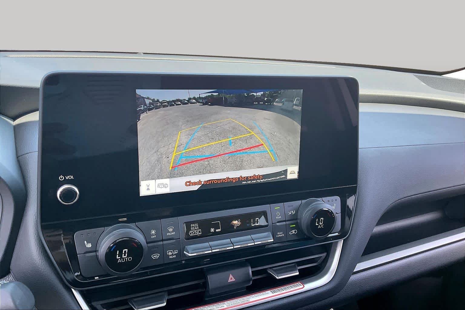 Used 2026 Wind Chill Pearl Toyota XLE image 27