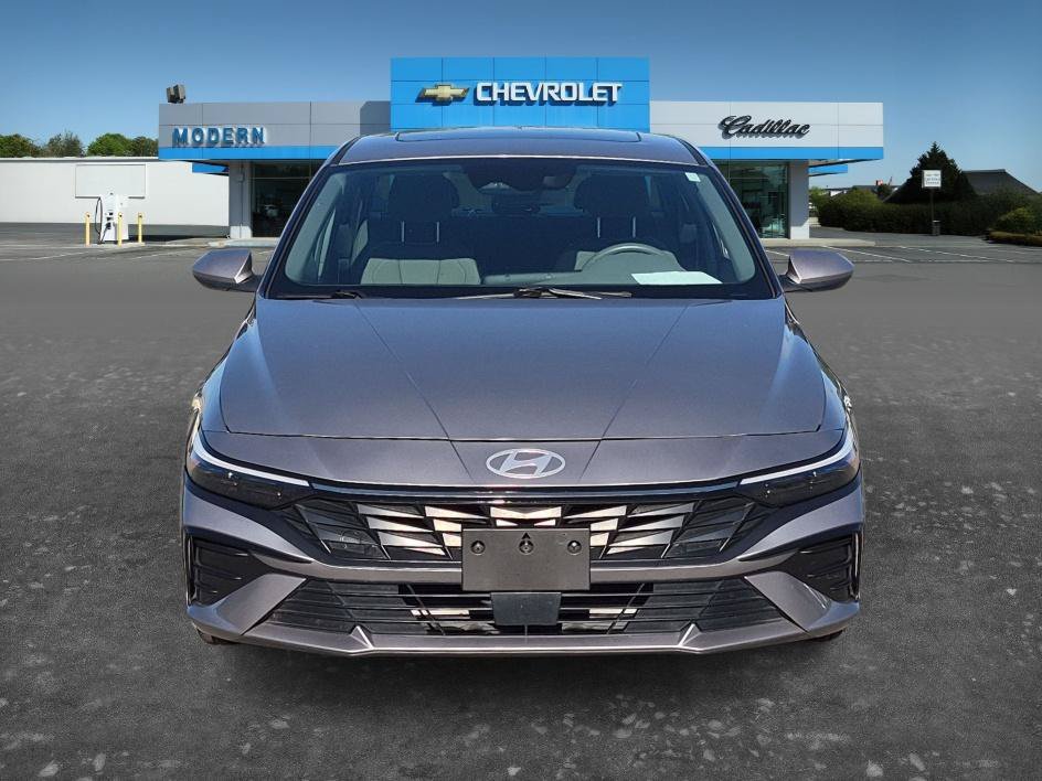 Used 2025 Fluid Metal Hyundai SEL Convenience image 8