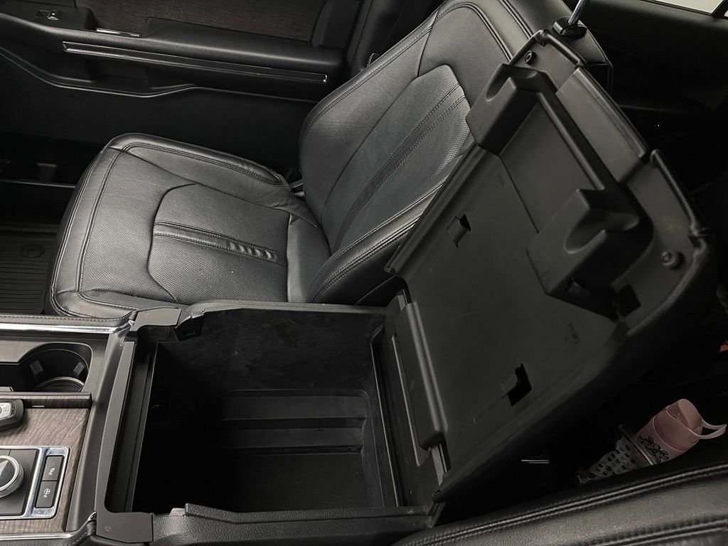 Used 2020 Black Ford Limited image 34