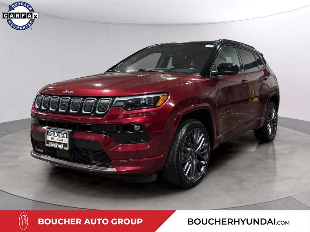 Used 2022 Velvet Red Pearlcoat Jeep Limited image 7