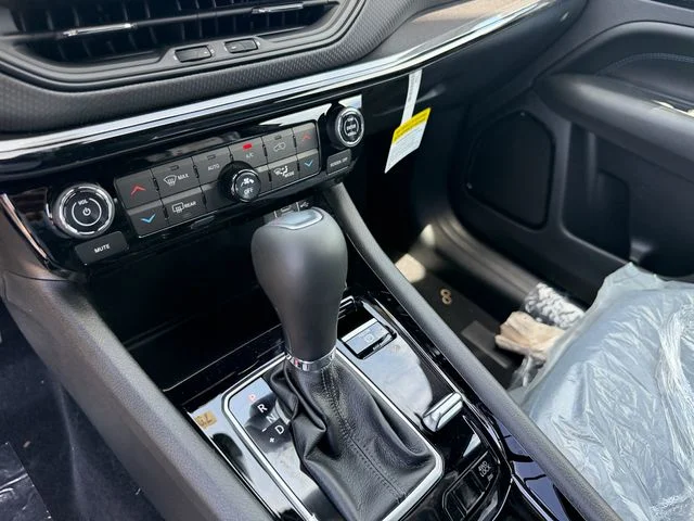 New 2026 Silver Jeep Limited image 20