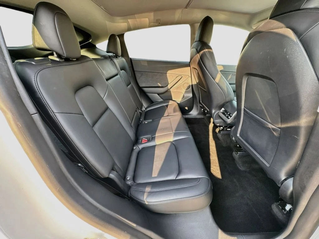 Used 2021 White Tesla Long Range image 28