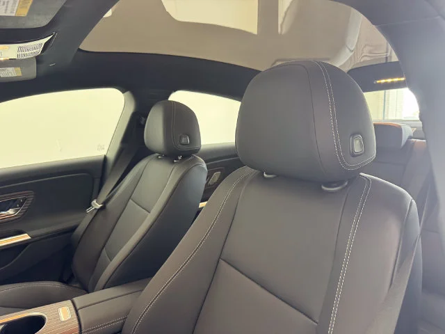 New 2027 Green Mercedes-Benz CLA 220 image 5