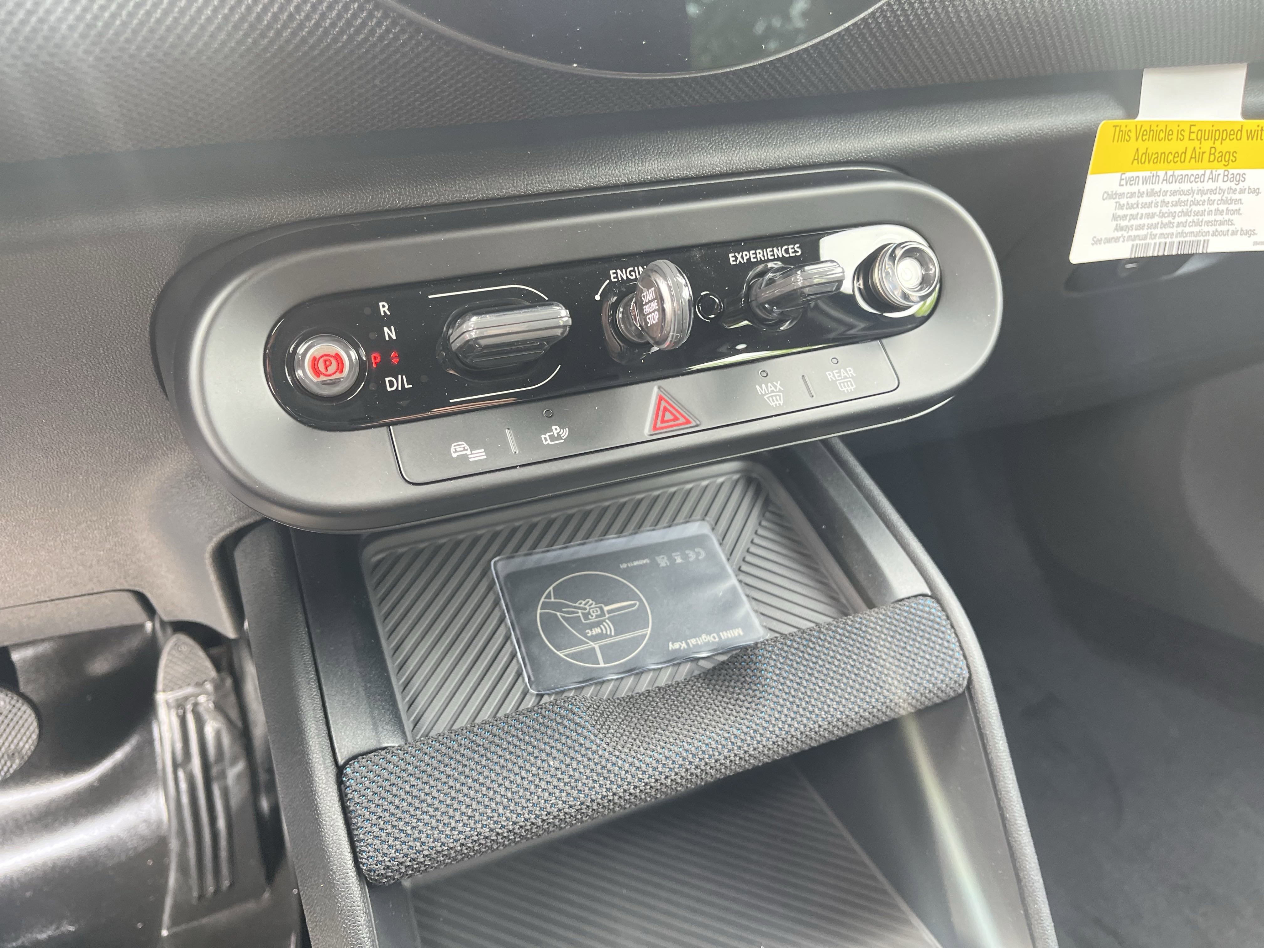 2025 MINI Countryman S - Photo 14