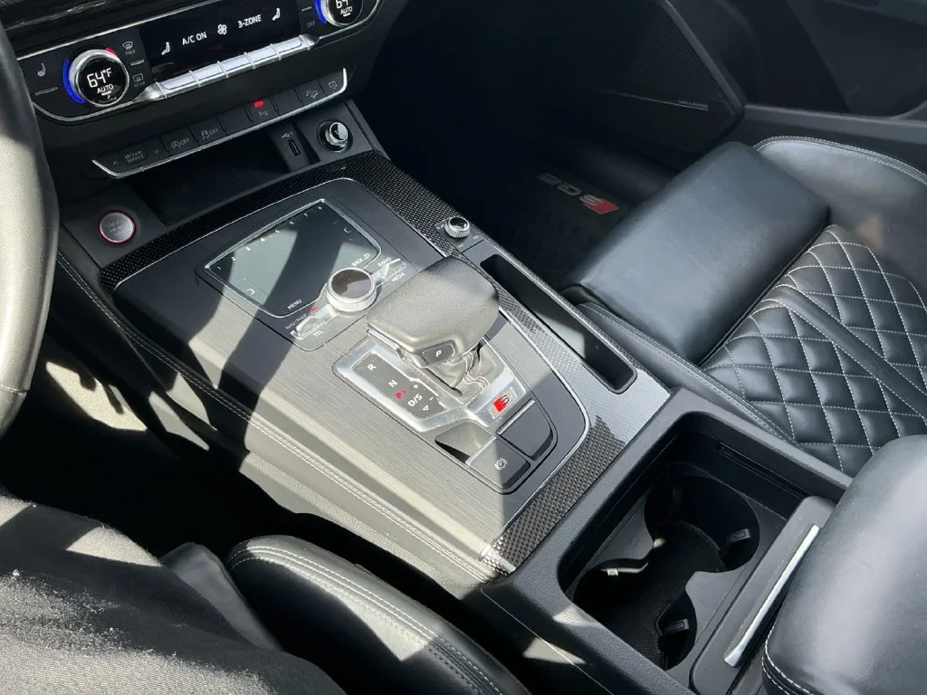 Used 2019 White Audi 3.0T Premium Plus image 18